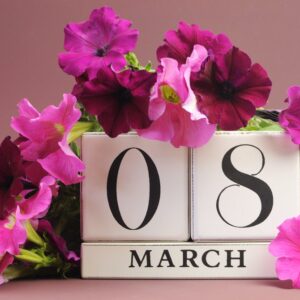 INTERNATIONAL WOMEN'S DAY FLOWERS AND GIFTS